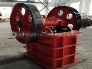 江西鵝卵石鄂式破碎機設備的使用方法